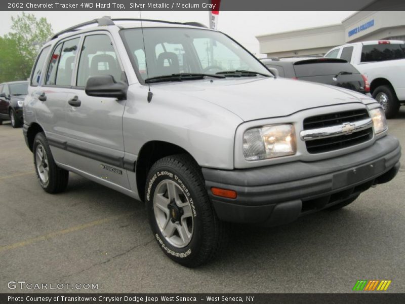Silver Metallic / Medium Gray 2002 Chevrolet Tracker 4WD Hard Top