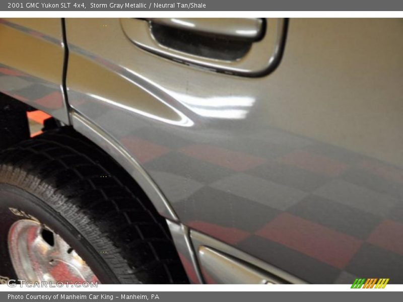 Storm Gray Metallic / Neutral Tan/Shale 2001 GMC Yukon SLT 4x4