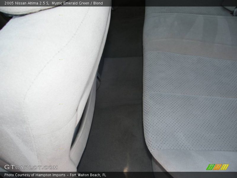Mystic Emerald Green / Blond 2005 Nissan Altima 2.5 S