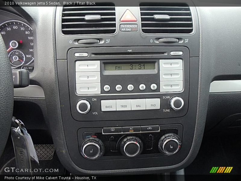 Black / Titan Black 2010 Volkswagen Jetta S Sedan