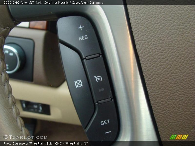 Gold Mist Metallic / Cocoa/Light Cashmere 2009 GMC Yukon SLT 4x4
