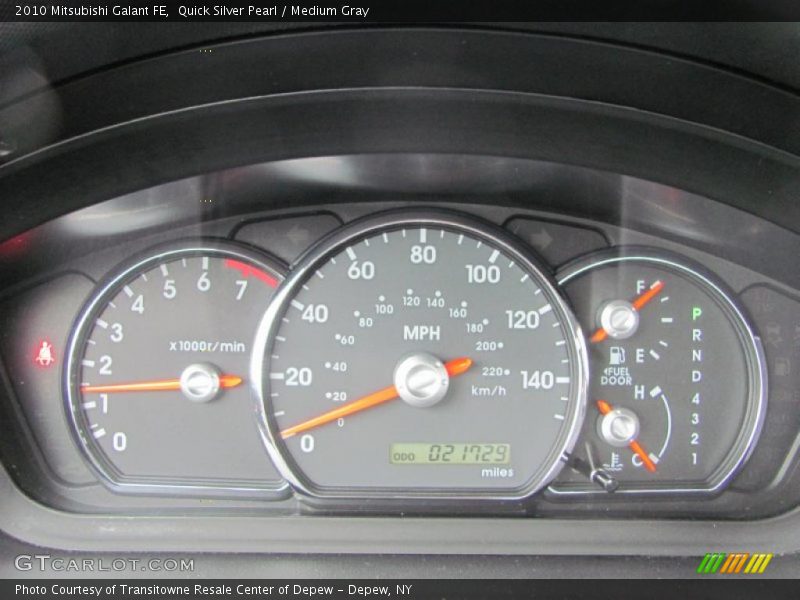 Quick Silver Pearl / Medium Gray 2010 Mitsubishi Galant FE