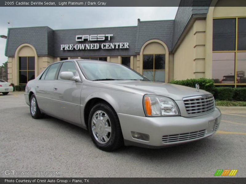 Light Platinum / Dark Gray 2005 Cadillac DeVille Sedan