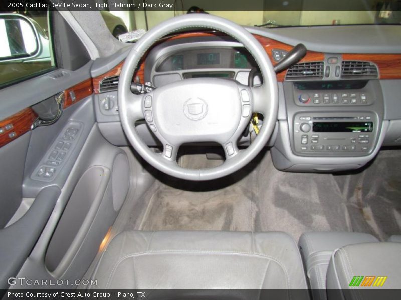 Light Platinum / Dark Gray 2005 Cadillac DeVille Sedan