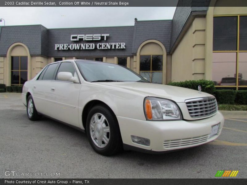 Cotillion Off White / Neutral Shale Beige 2003 Cadillac DeVille Sedan