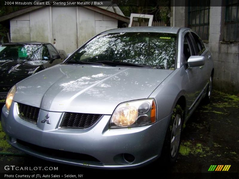 Sterling Silver Metallic / Black 2004 Mitsubishi Galant ES