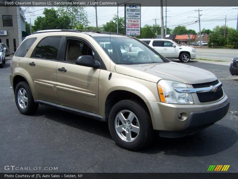 Sandstone Metallic / Light Cashmere 2005 Chevrolet Equinox LS