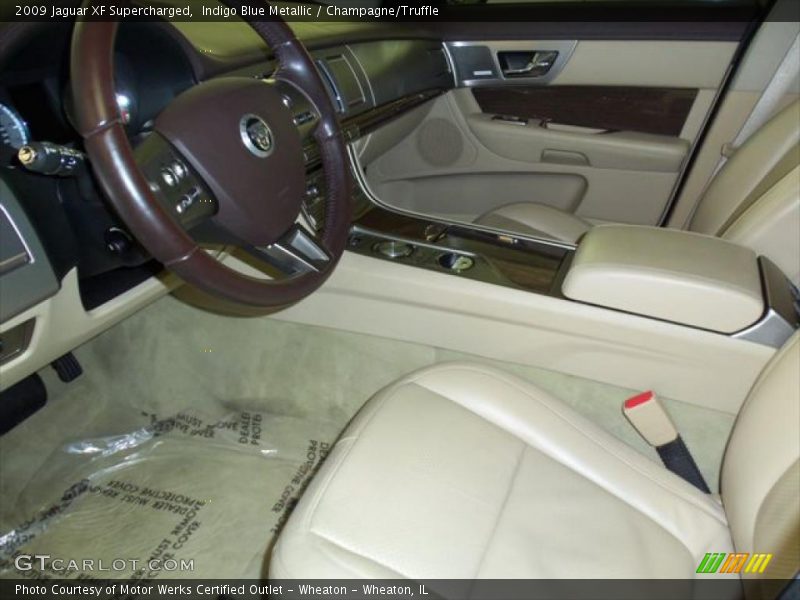 Indigo Blue Metallic / Champagne/Truffle 2009 Jaguar XF Supercharged