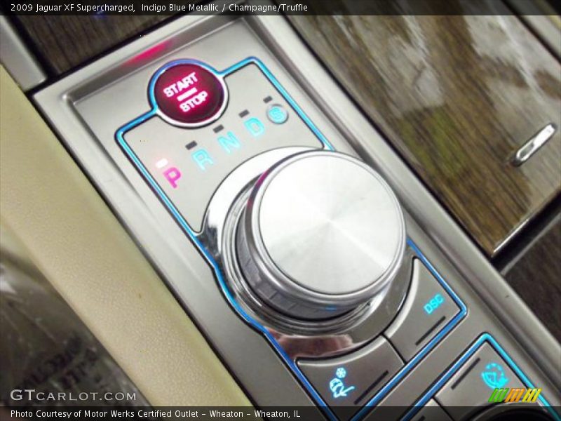 Indigo Blue Metallic / Champagne/Truffle 2009 Jaguar XF Supercharged