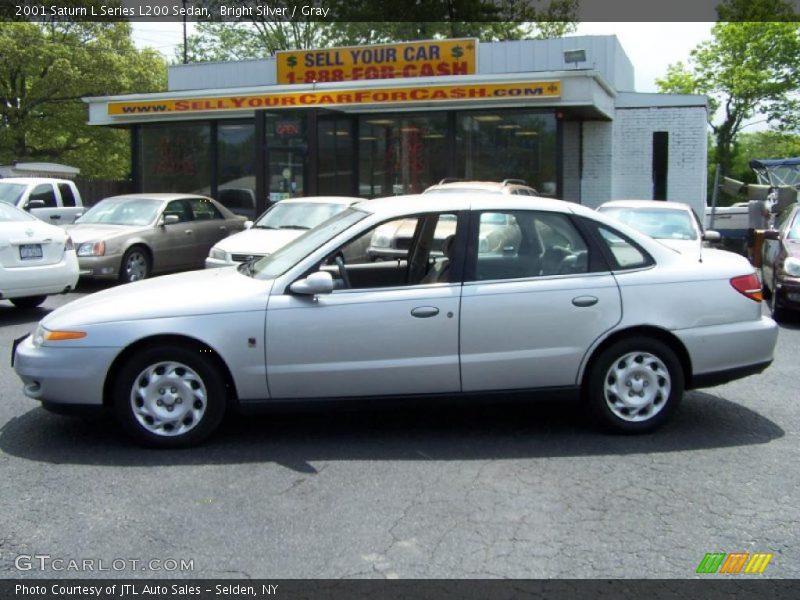 Bright Silver / Gray 2001 Saturn L Series L200 Sedan