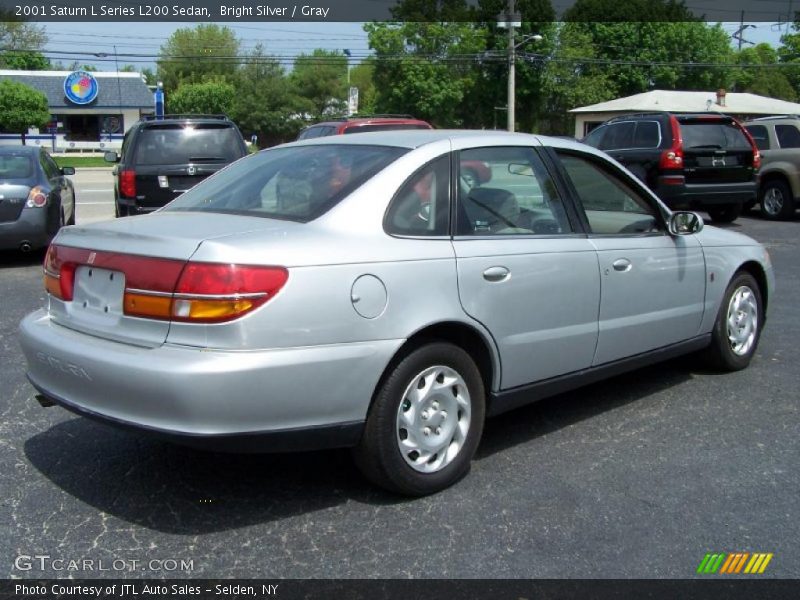 Bright Silver / Gray 2001 Saturn L Series L200 Sedan