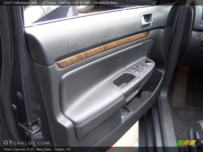 Platinum Grey Metallic / Anthracite Black 2006 Volkswagen Jetta 2.0T Sedan