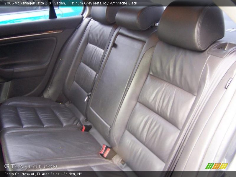 Platinum Grey Metallic / Anthracite Black 2006 Volkswagen Jetta 2.0T Sedan
