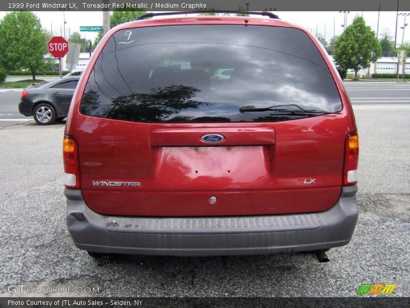 Toreador Red Metallic / Medium Graphite 1999 Ford Windstar LX