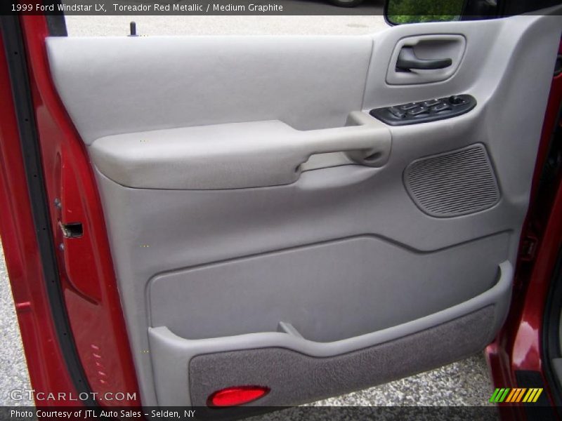 Toreador Red Metallic / Medium Graphite 1999 Ford Windstar LX