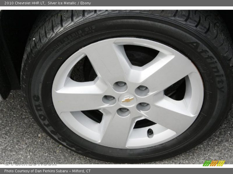 Silver Ice Metallic / Ebony 2010 Chevrolet HHR LT