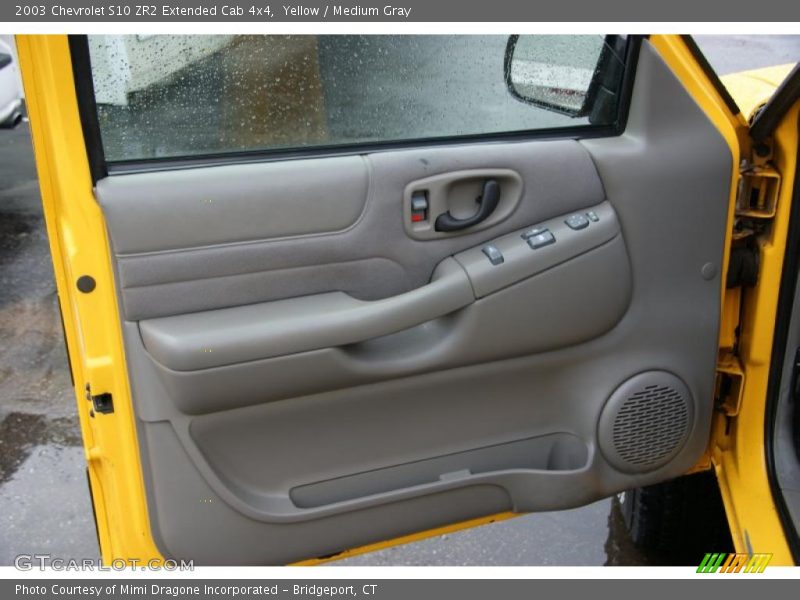 Door Panel of 2003 S10 ZR2 Extended Cab 4x4