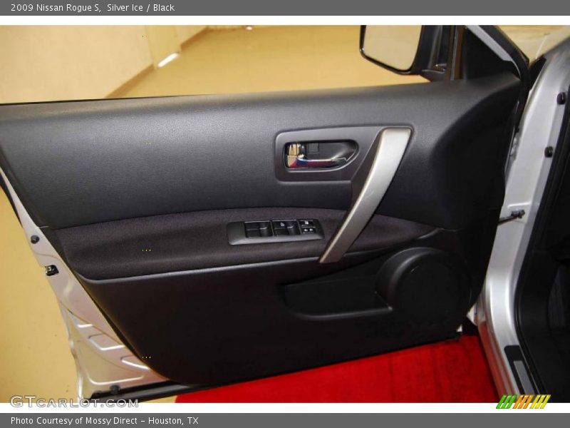 Silver Ice / Black 2009 Nissan Rogue S