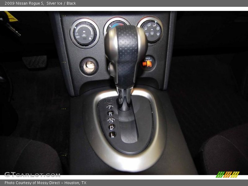 Silver Ice / Black 2009 Nissan Rogue S
