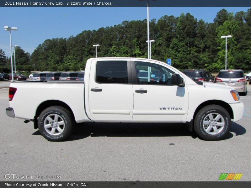 Blizzard White / Charcoal 2011 Nissan Titan SV Crew Cab