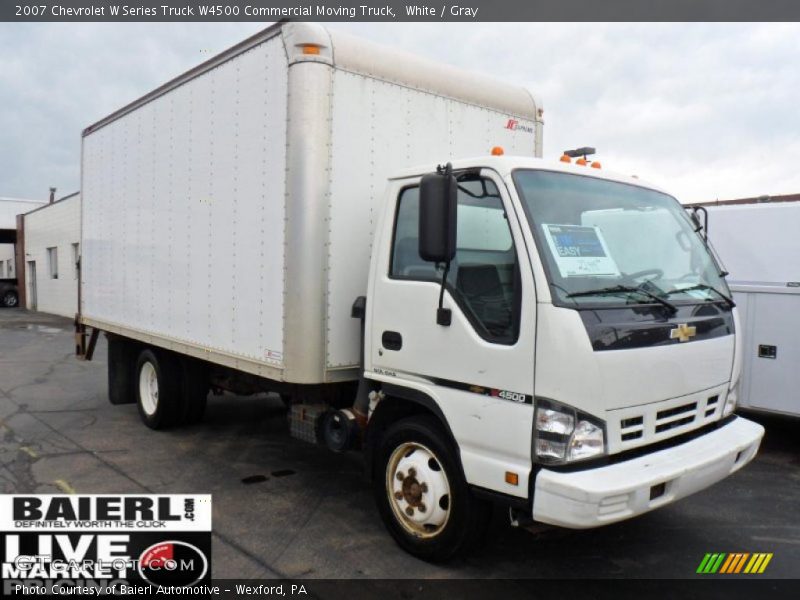 White / Gray 2007 Chevrolet W Series Truck W4500 Commercial Moving Truck
