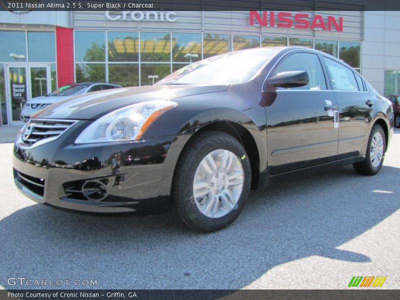 Super Black / Charcoal 2011 Nissan Altima 2.5 S