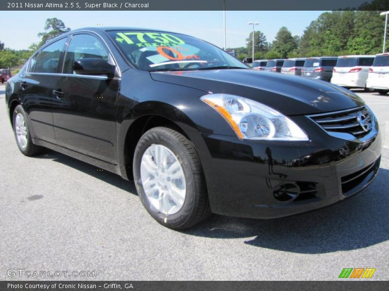 Super Black / Charcoal 2011 Nissan Altima 2.5 S