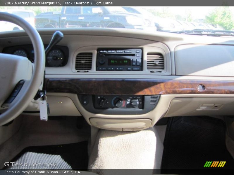 Black Clearcoat / Light Camel 2007 Mercury Grand Marquis GS