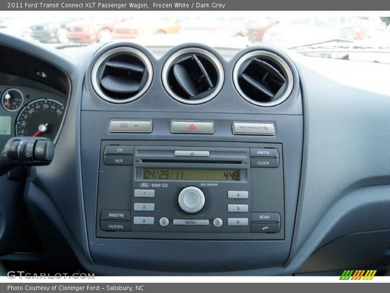 Controls of 2011 Transit Connect XLT Passenger Wagon