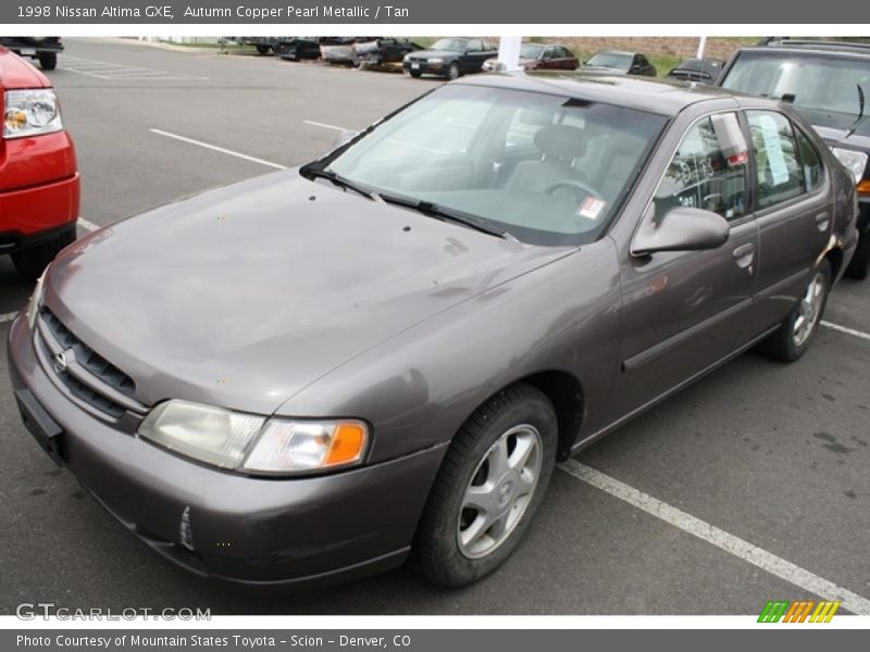 Autumn Copper Pearl Metallic / Tan 1998 Nissan Altima GXE