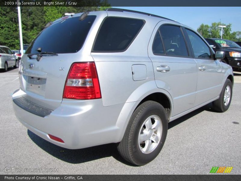 Bright Silver / Gray 2009 Kia Sorento LX