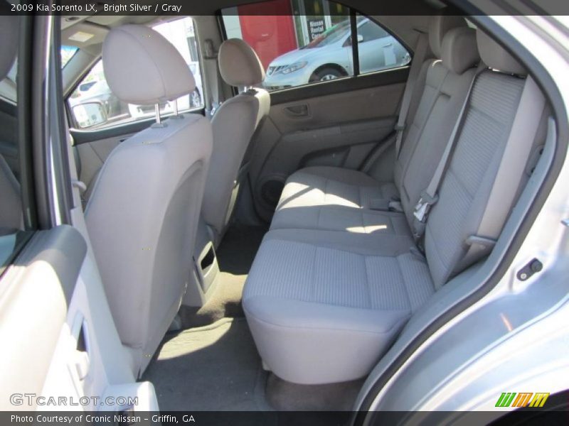 Bright Silver / Gray 2009 Kia Sorento LX