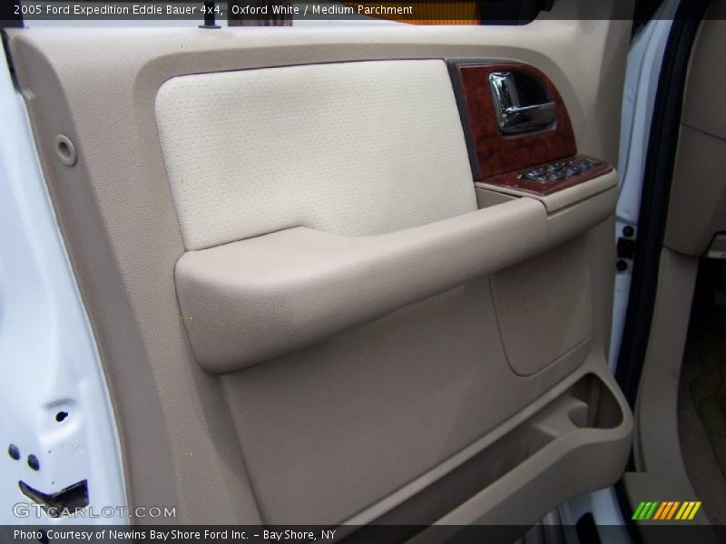 Oxford White / Medium Parchment 2005 Ford Expedition Eddie Bauer 4x4