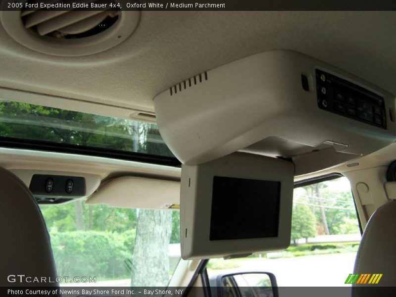 Oxford White / Medium Parchment 2005 Ford Expedition Eddie Bauer 4x4