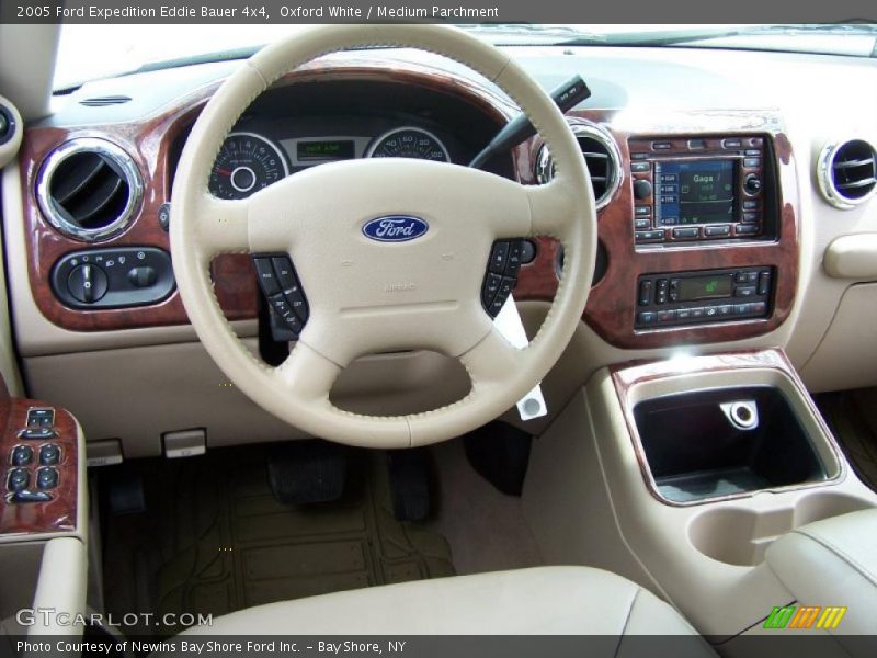 Oxford White / Medium Parchment 2005 Ford Expedition Eddie Bauer 4x4
