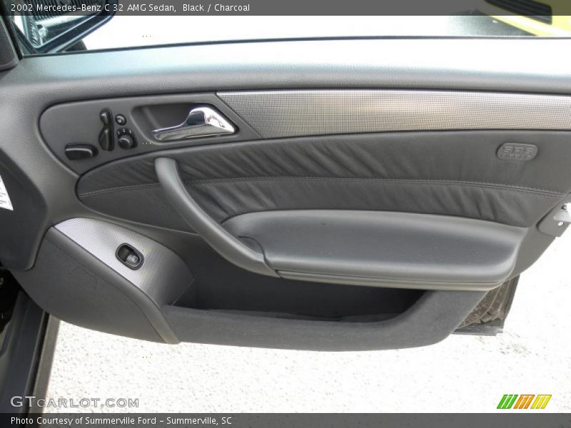 Door Panel of 2002 C 32 AMG Sedan