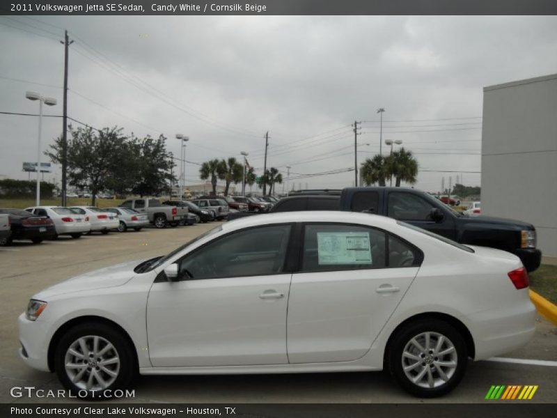 Candy White / Cornsilk Beige 2011 Volkswagen Jetta SE Sedan