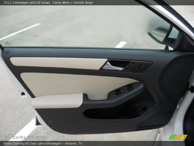 Candy White / Cornsilk Beige 2011 Volkswagen Jetta SE Sedan