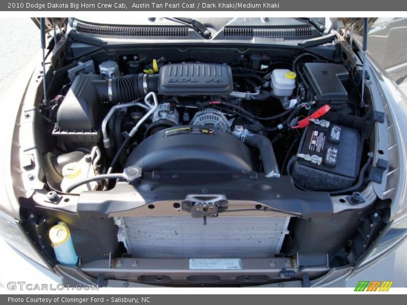 Austin Tan Pearl Coat / Dark Khaki/Medium Khaki 2010 Dodge Dakota Big Horn Crew Cab