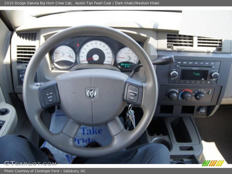 Austin Tan Pearl Coat / Dark Khaki/Medium Khaki 2010 Dodge Dakota Big Horn Crew Cab