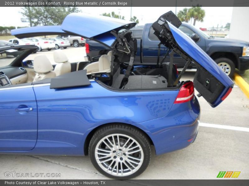 Rising Blue Metallic / Cornsilk Beige 2012 Volkswagen Eos Komfort