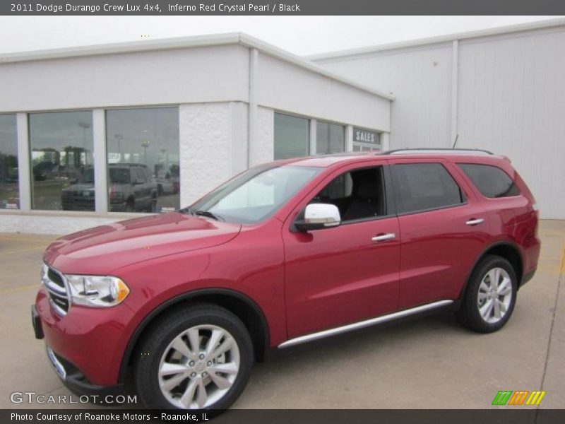 Front 3/4 View of 2011 Durango Crew Lux 4x4