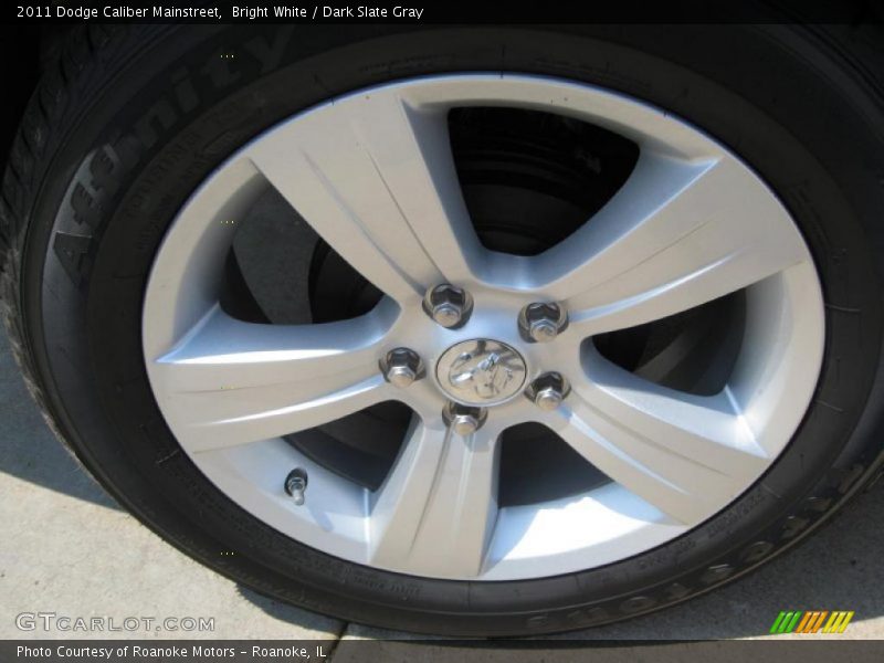 Bright White / Dark Slate Gray 2011 Dodge Caliber Mainstreet