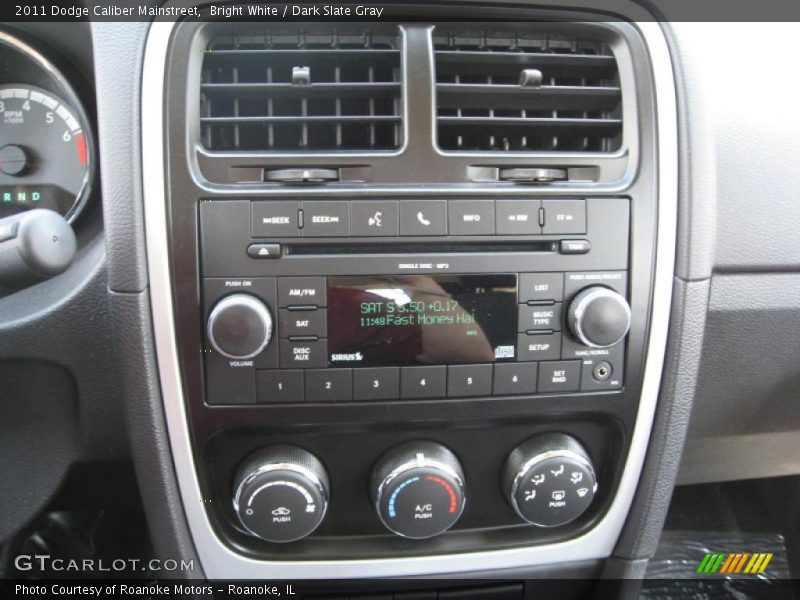 Bright White / Dark Slate Gray 2011 Dodge Caliber Mainstreet