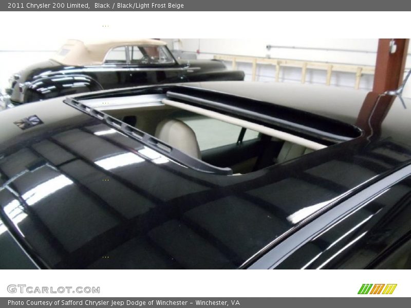 Black / Black/Light Frost Beige 2011 Chrysler 200 Limited