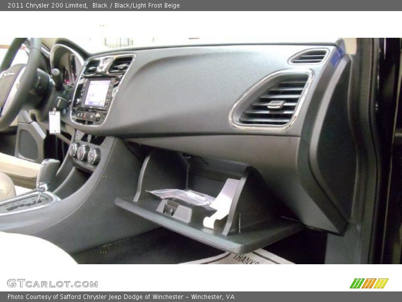 Black / Black/Light Frost Beige 2011 Chrysler 200 Limited