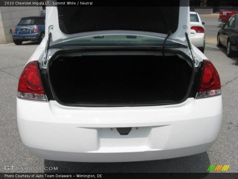 Summit White / Neutral 2010 Chevrolet Impala LT
