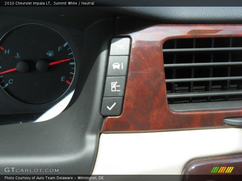 Summit White / Neutral 2010 Chevrolet Impala LT
