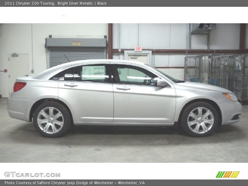 Bright Silver Metallic / Black 2011 Chrysler 200 Touring