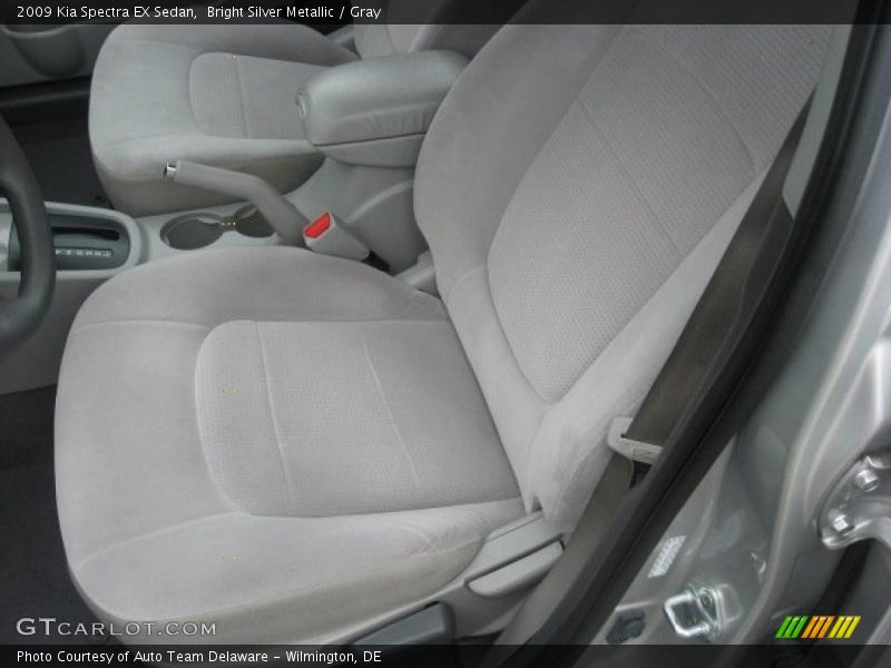 Bright Silver Metallic / Gray 2009 Kia Spectra EX Sedan